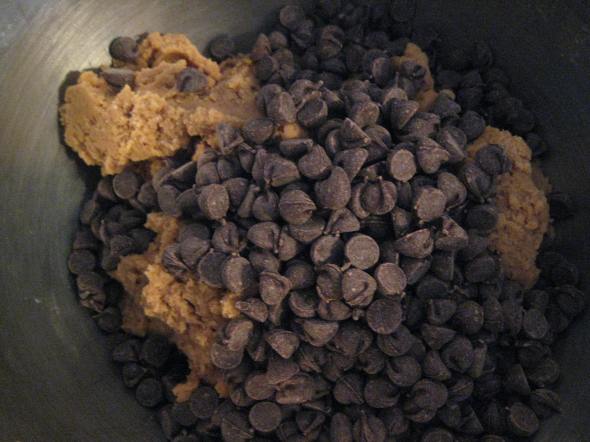 PB Dough and Choco Chips